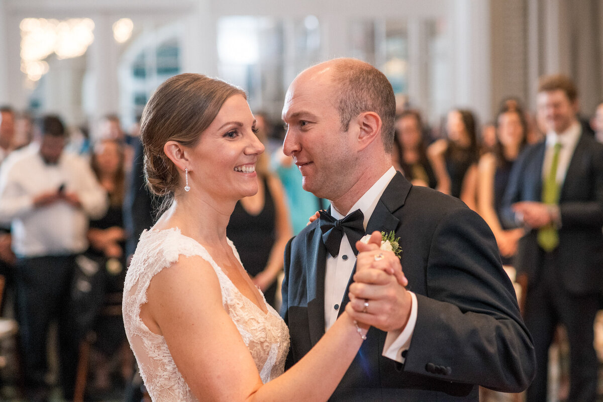 Classic-NY-botanical-gardens-wedding-Bronx