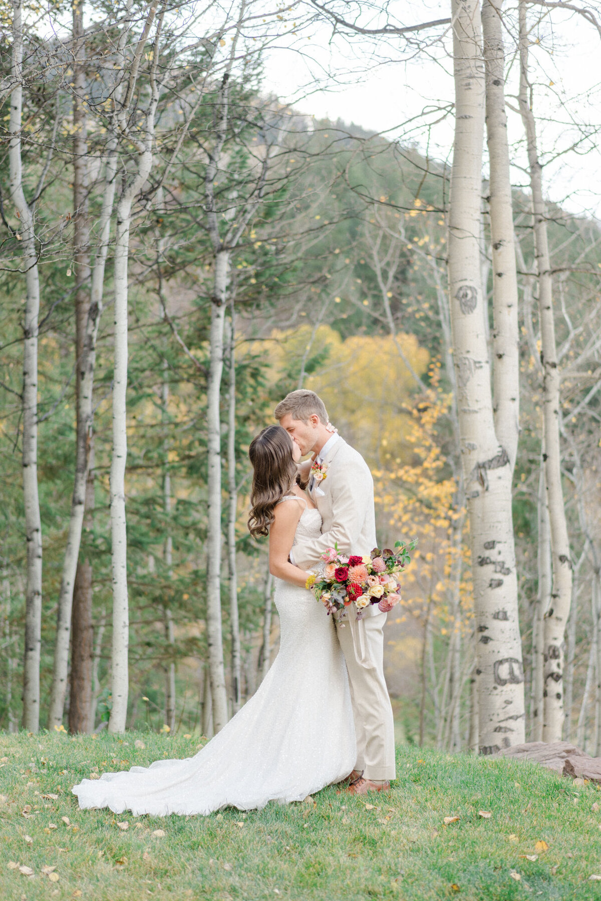Beaver_Creek_Intimate_Wedding_MaryAnnCraddockPhotography_0074