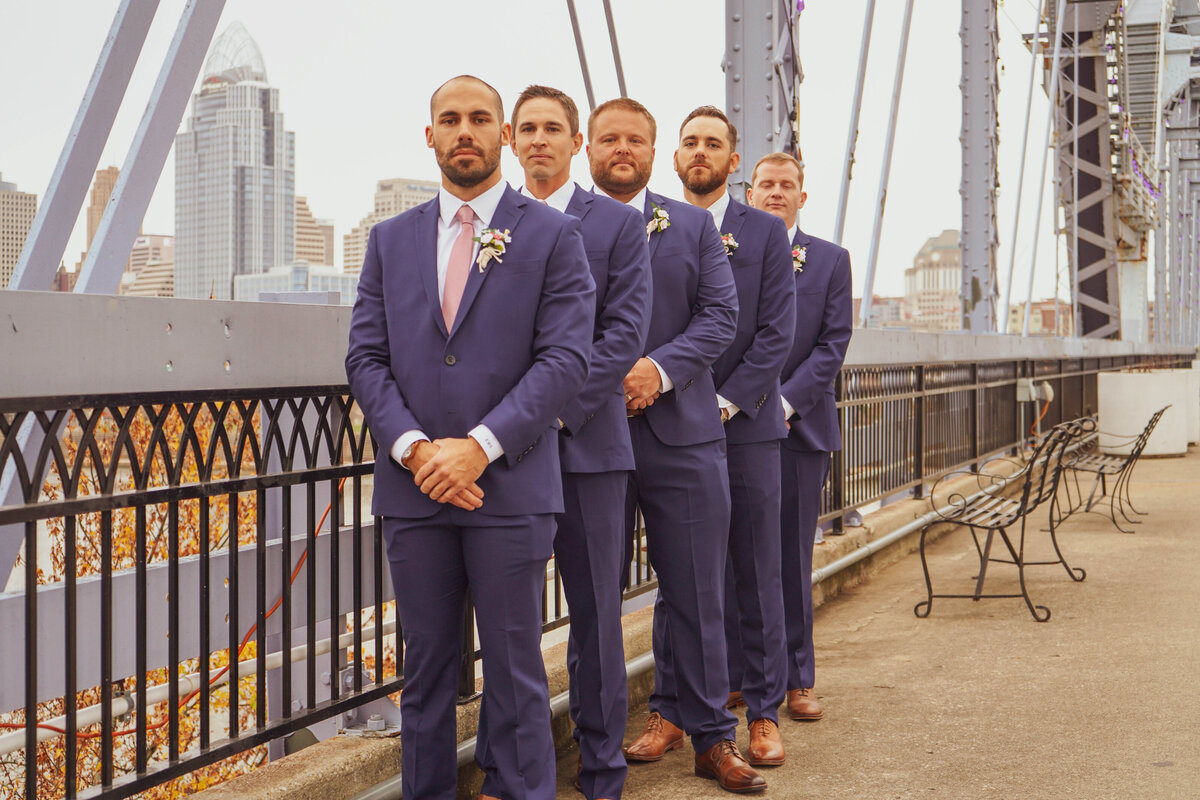 Groom-and-Groomsmen-on-bridge