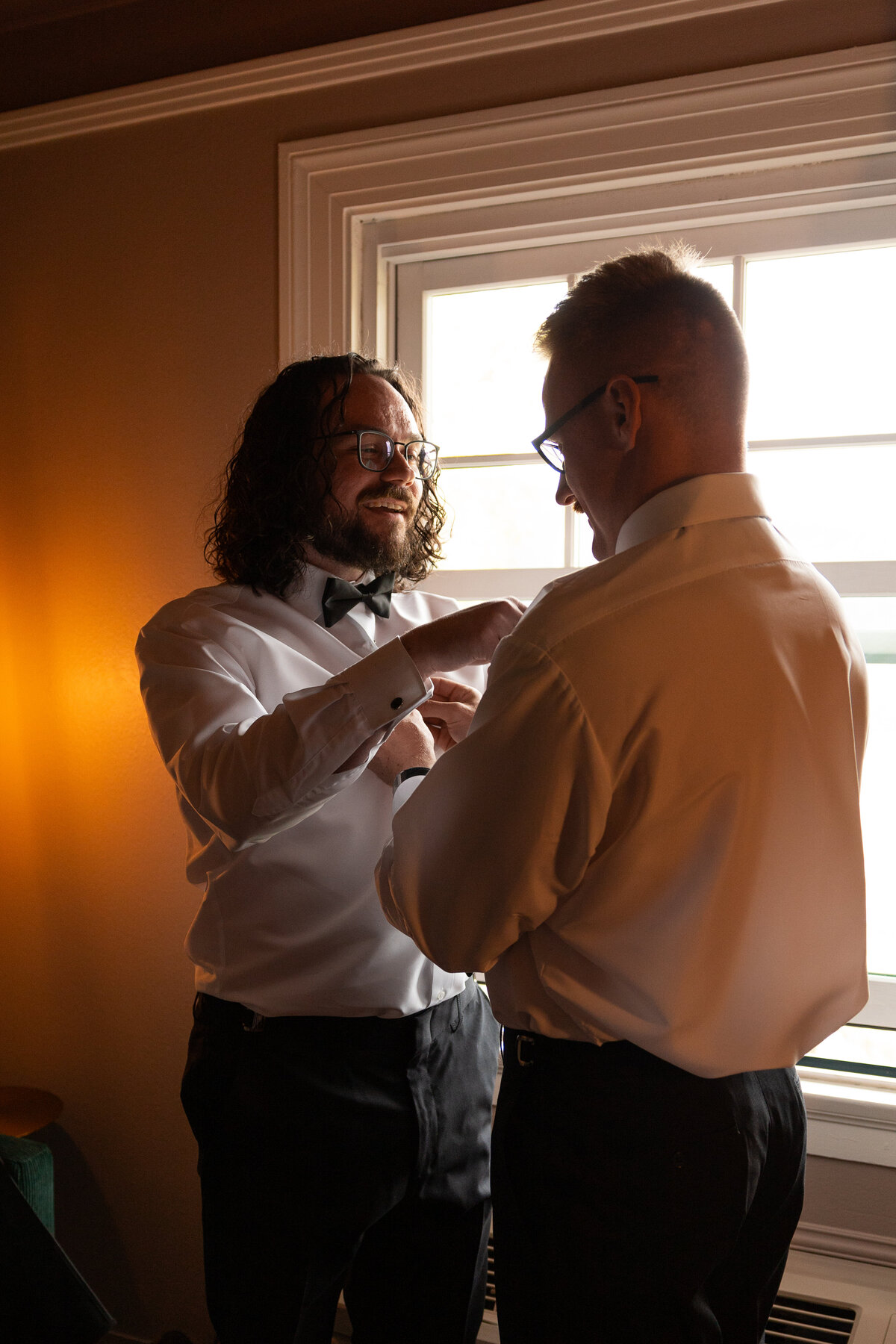 Hood River Elopement Photographer
