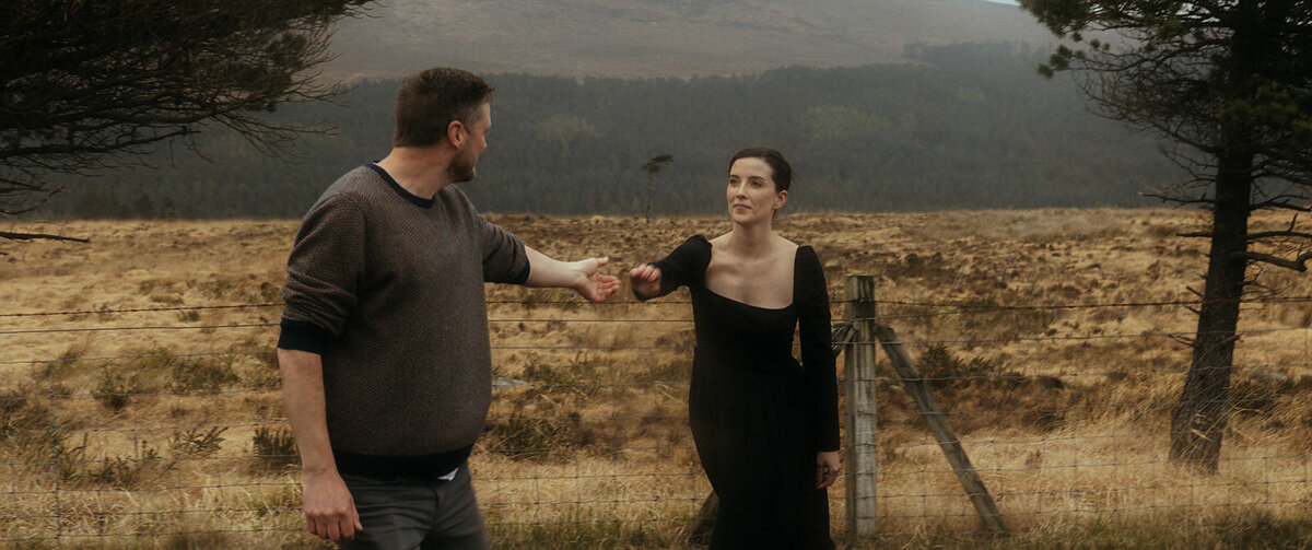 elopement-photographer-ireland-causeway-thrones-game (14)