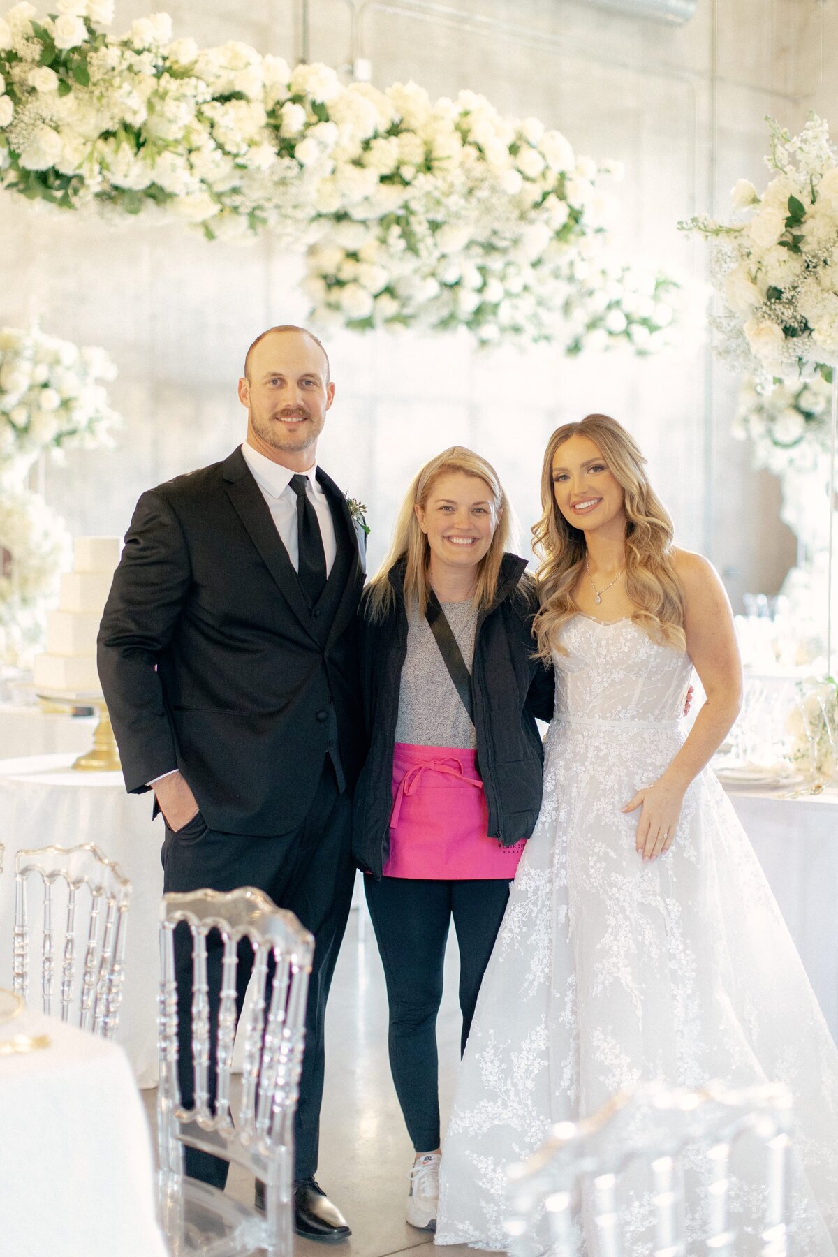 Lindsey-and-Justin-Wedding-Emily-Nicole-Photo-618
