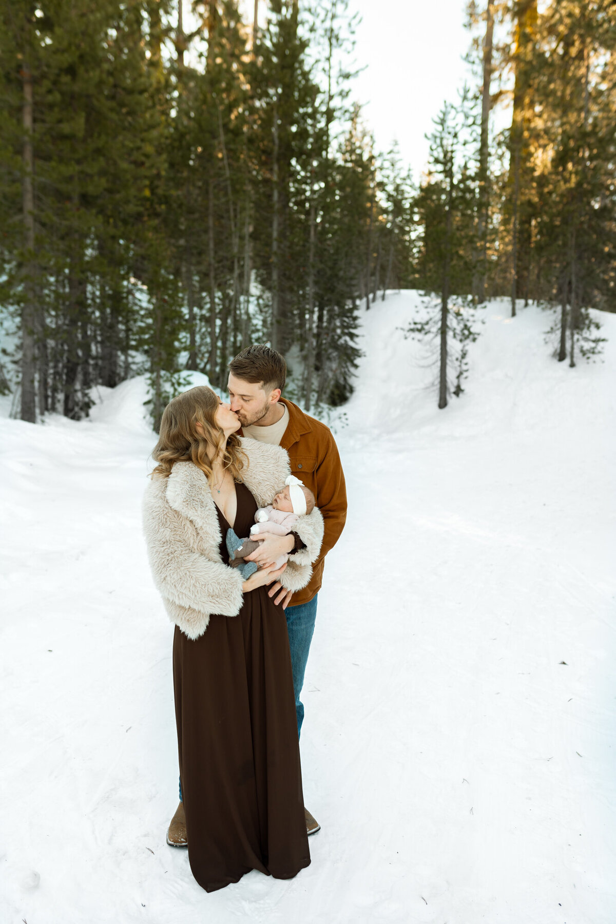Lake Tahoe-Newborn-Photographer-58