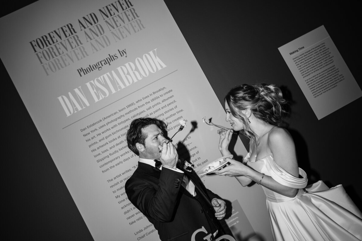 dove&fox_modern_editorial_wedding_photography_grace&david_17