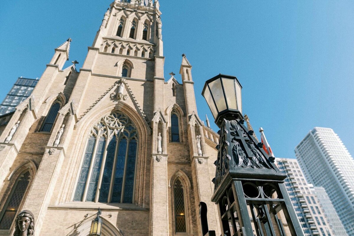W10-Wedding-St-Michaels-Cathedral-Basilica-Jennifer-and-Anthony-2024-10-19-2500px-1135
