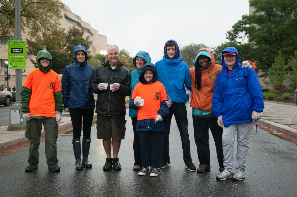 race-volunteers-photos