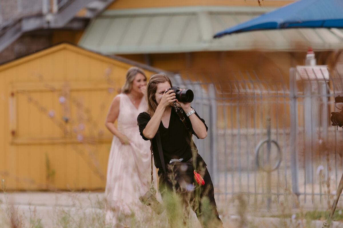 Brandi+Carley_Wedding_BTS_DanicaOlivaPhotos_5