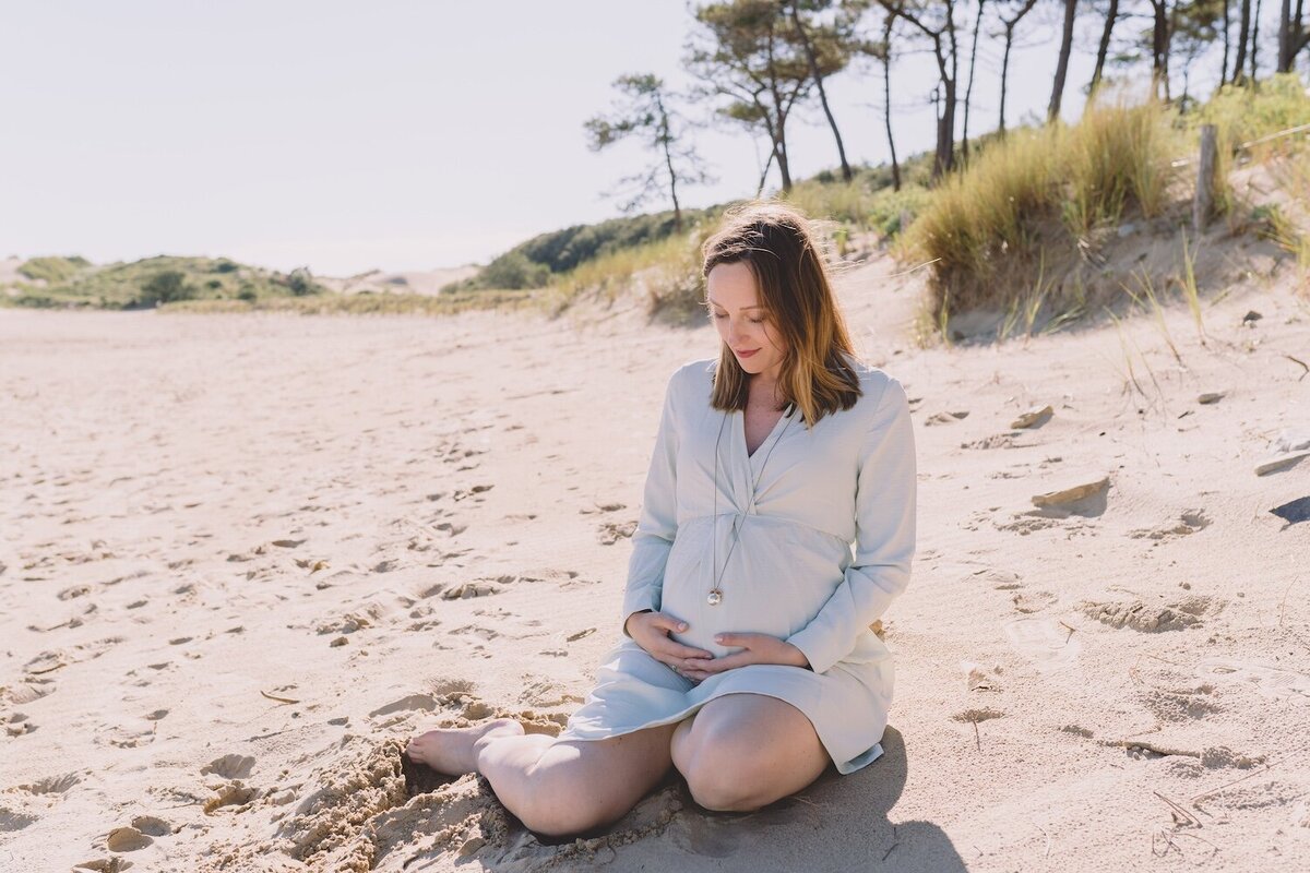 seance-photo-femme-enceinte--grossesse-photographe-vendee-noirmoutier-22