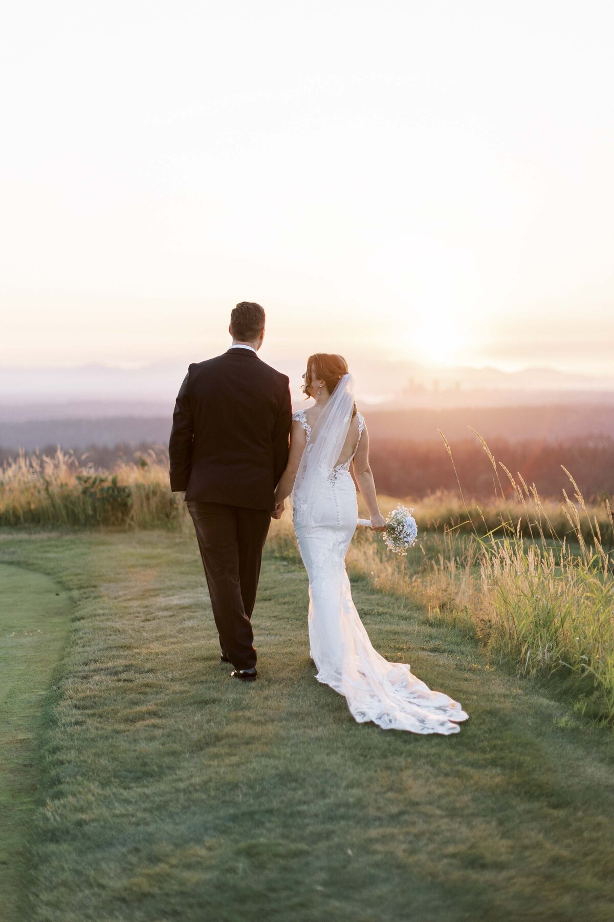 Fine art wedding photography for modern couples seattle washington hawaii mexico Ksenia Vasenev_20240720_0192_1