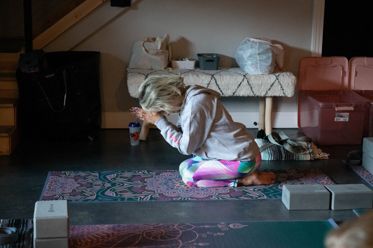 CircleHisPromisesYoga-360