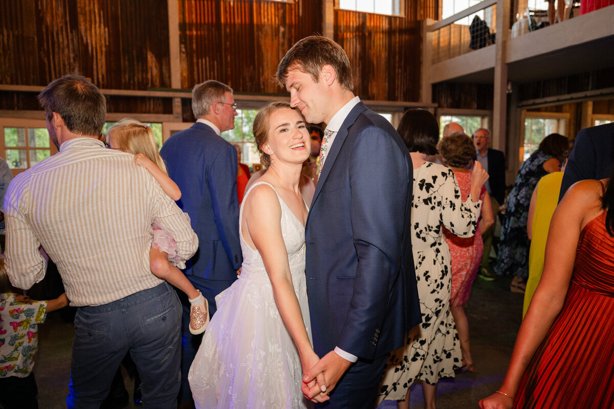 Bellingham-Wedding-Photographer_Christiansons-Nursery_RJ_Caylie-Mash_024