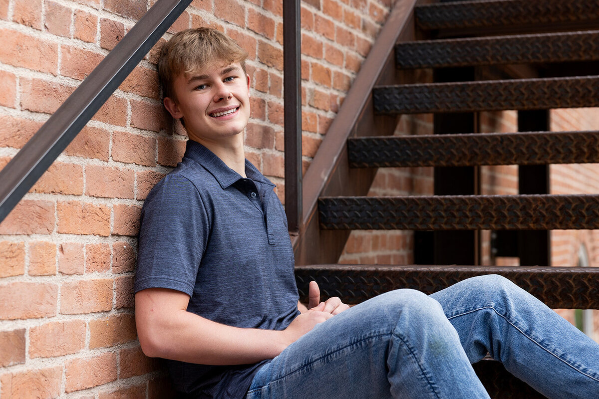 Boy-High-School-Senior-Photoshoot-Kellie-Rochelle-Photography-Williston-North-Dakota-Senior-Session20