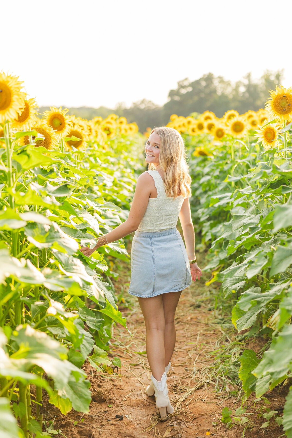 Senior-Rep-Team-Sunflowers-Richmond-Kelsey-Marie-Photography-2024-4857