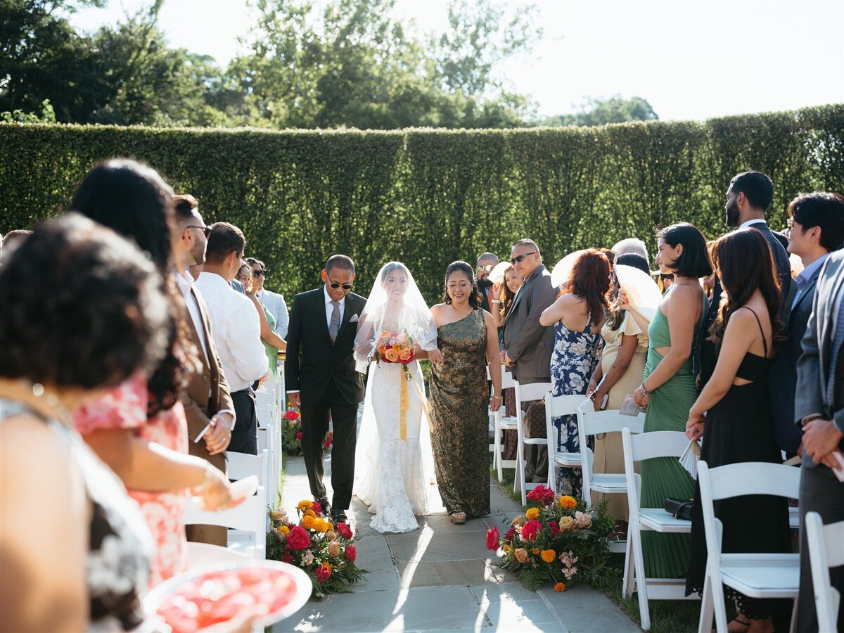 Suneet+Kirstie_Previews_0116