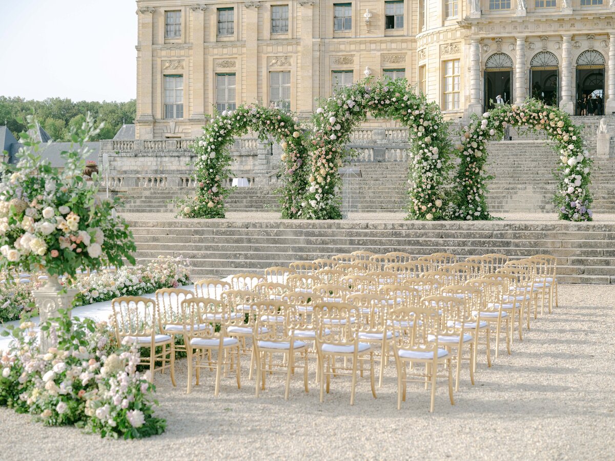 Chateau-Vaux-le-vicomte-wedding-florist-FLORAISON20