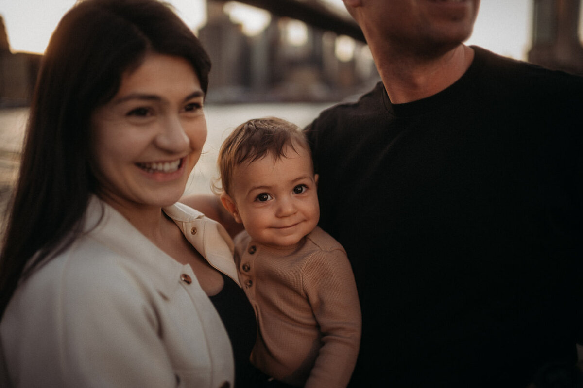 Family Photography - NYC - Brooklyn - Dumbo - Carrousel-007