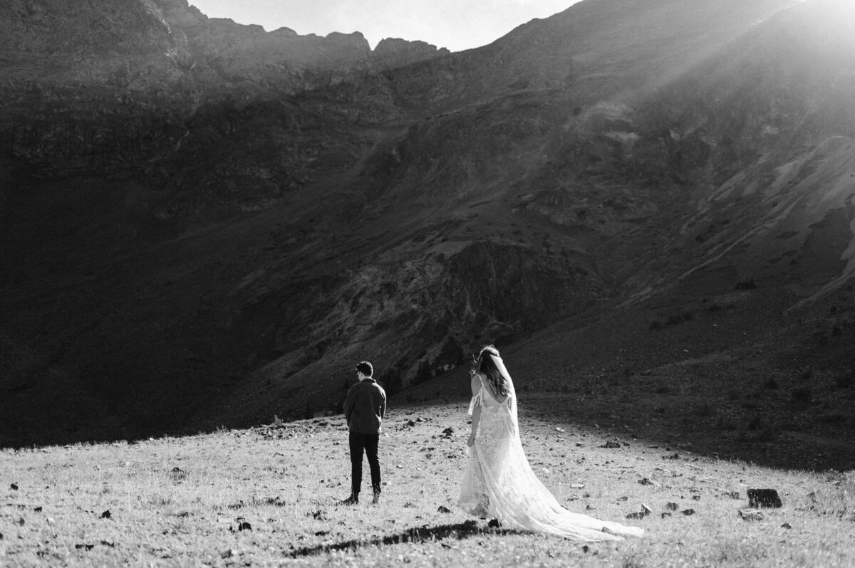 Hanna-Riley-Elopement-173