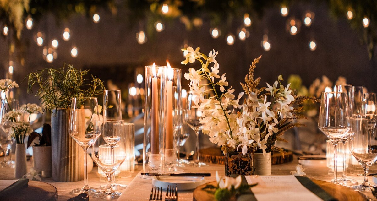 Dramatic-Ceiling-Greenery-Candle-Light-Wedding-Flora-Nova-Design-Seattle-00071
