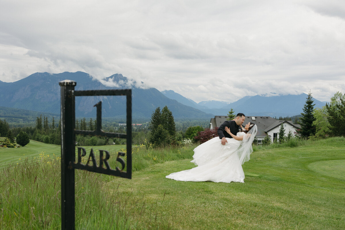 elegant-snoqualmie-ridge-wedding-jennifer-moreno-photography-0191