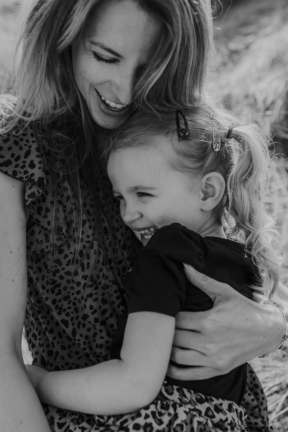 Motherhood-shoot-Den-Haag-Susanne-Moerland-Fotografie