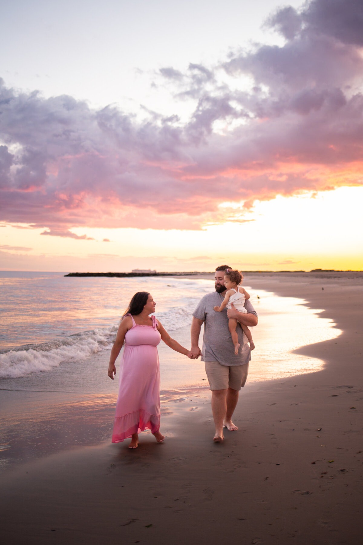 oceanfront-maternity-session-nassau-county-beaches