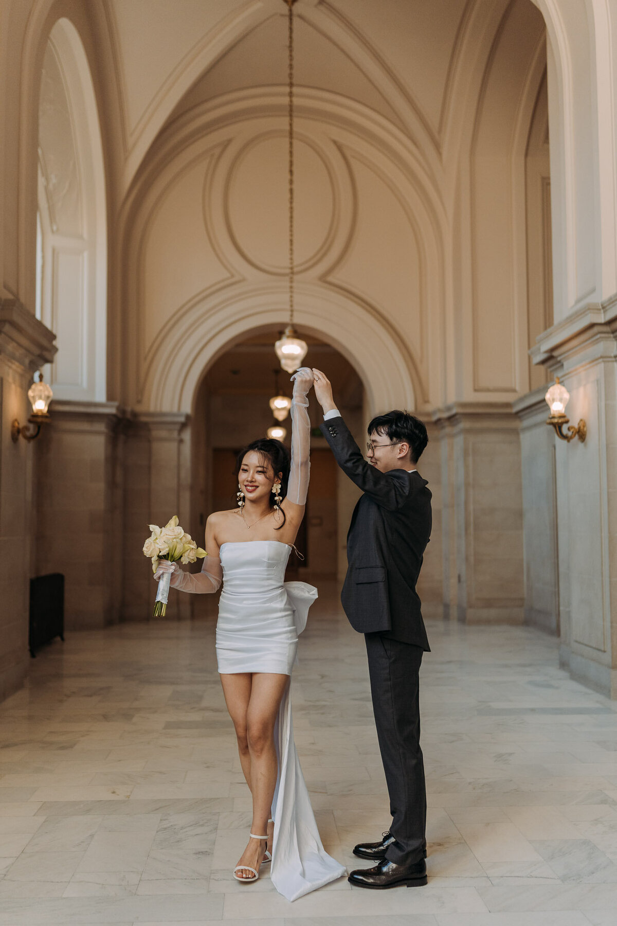 Joyce Li Photography Destination Wedding Elopement Engagement Lifestyle Portrait Photographer West Coast Seattle Washington California sfcityhallelopement-40