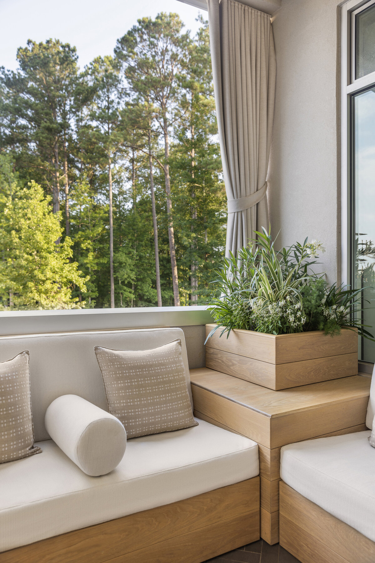 j-layne-designs-spa-at-serenbe-06
