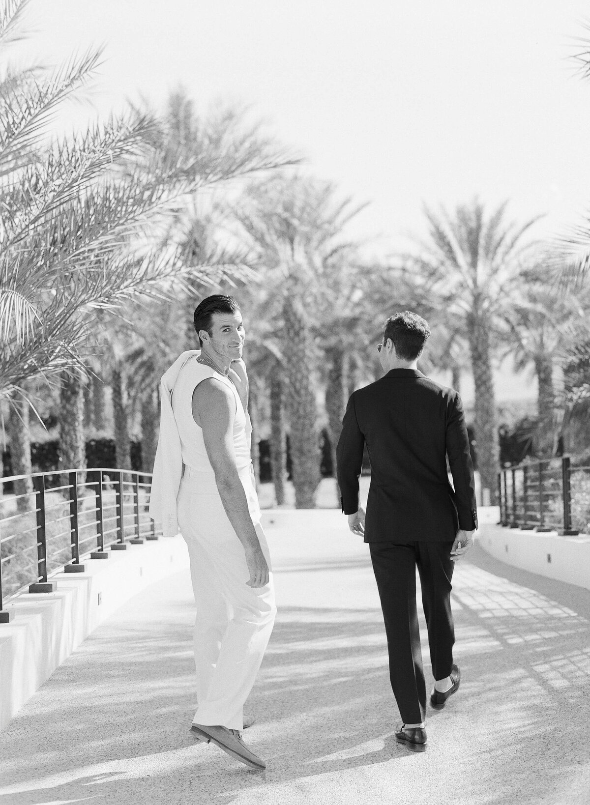 5-KT-Merry-Palm-Desert-Wedding-Matthew-Stephen
