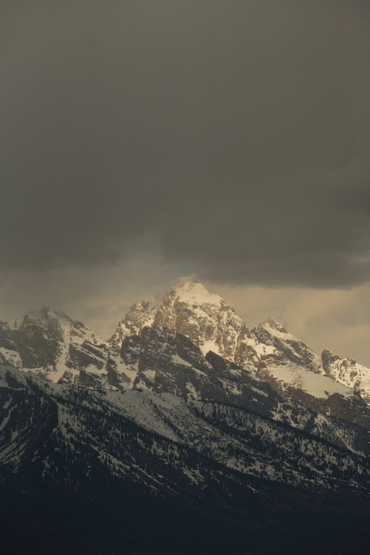 grandtetonnationalpark-bridal-session-idaho-photographer-hackwellphotoco-6
