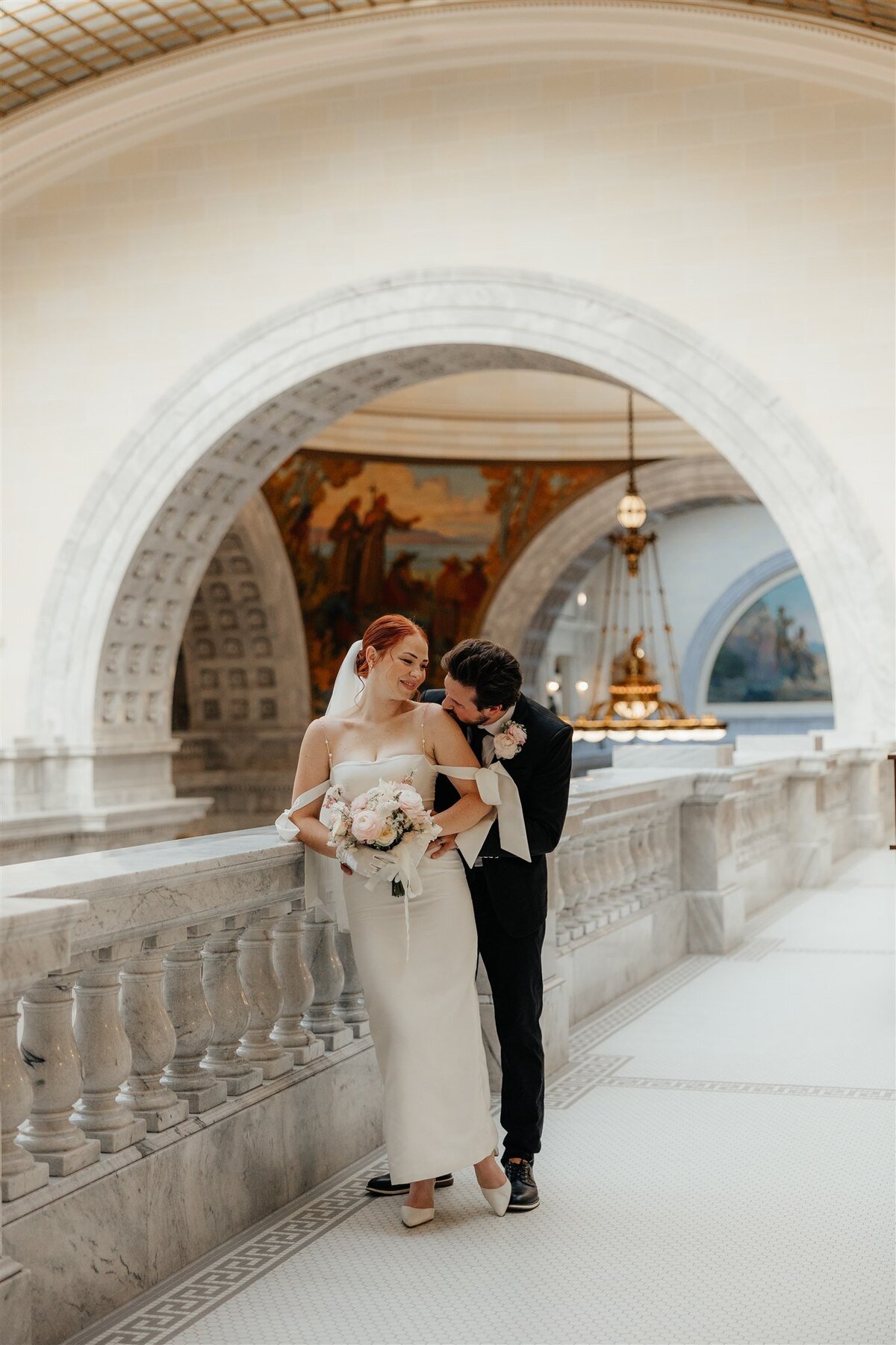 how to get married at the state capitol