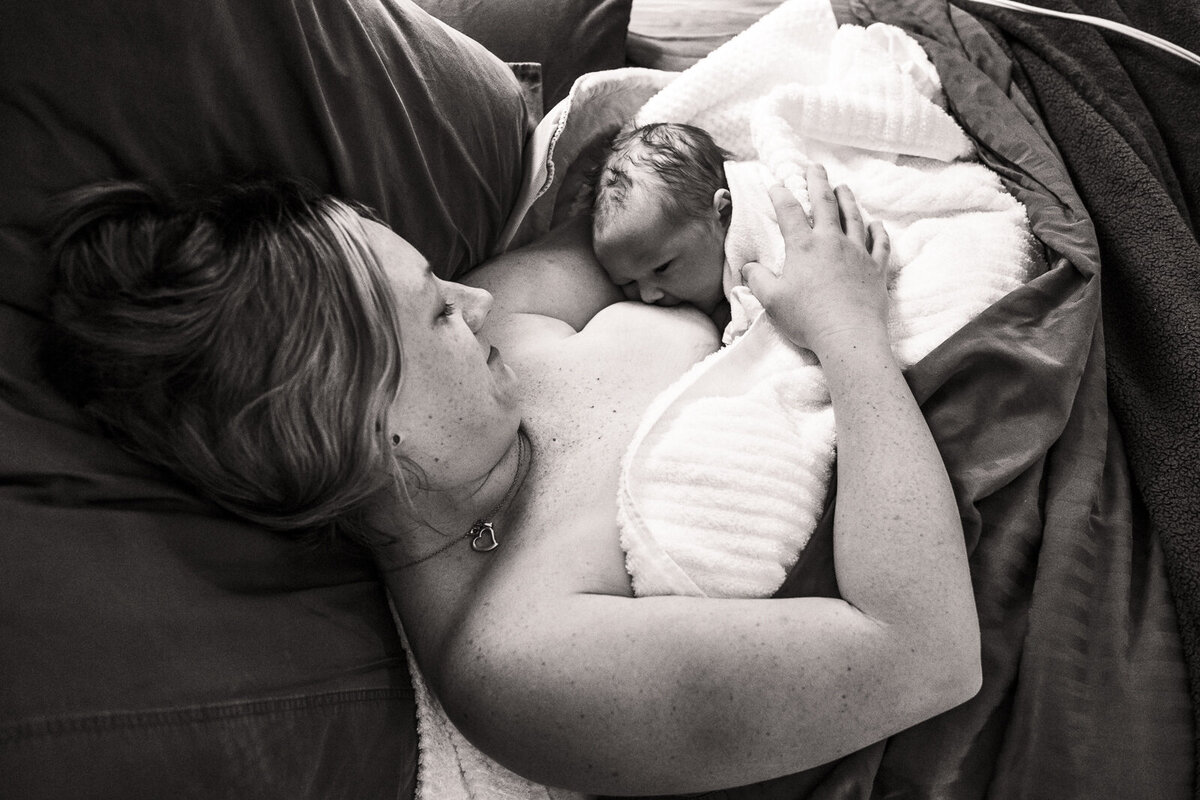 BestMichiganBirthPhotographer-64