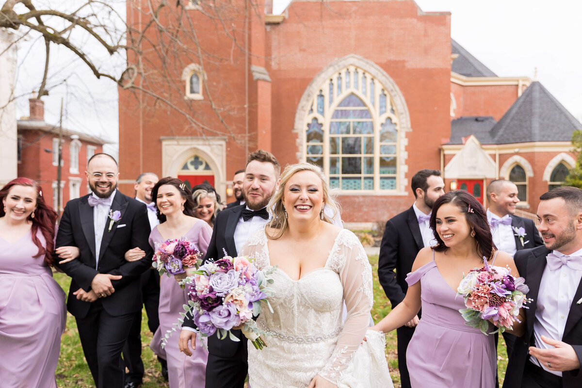 Bride and groom with wedding party at  The Gatsby in Shelbyville,KY
