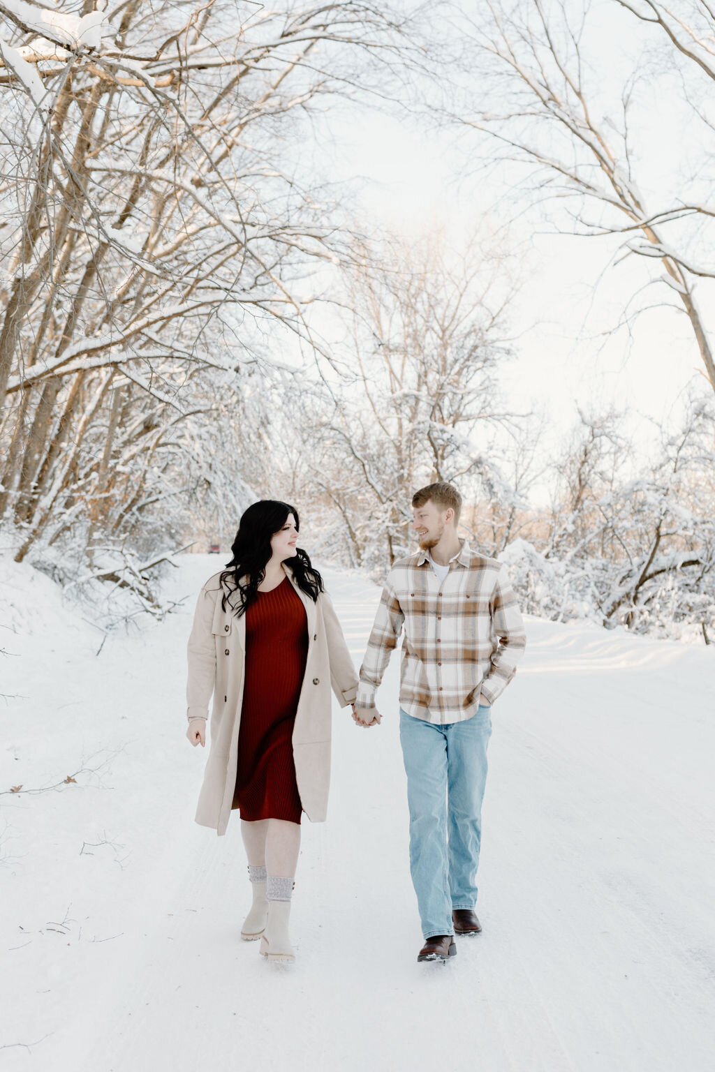 christina_ney_photography_wedding_engagement_lifestyle_photographer_dubuque_iowa_wedding_planning_assistance_adventurous_bold_laidback Family Photography12