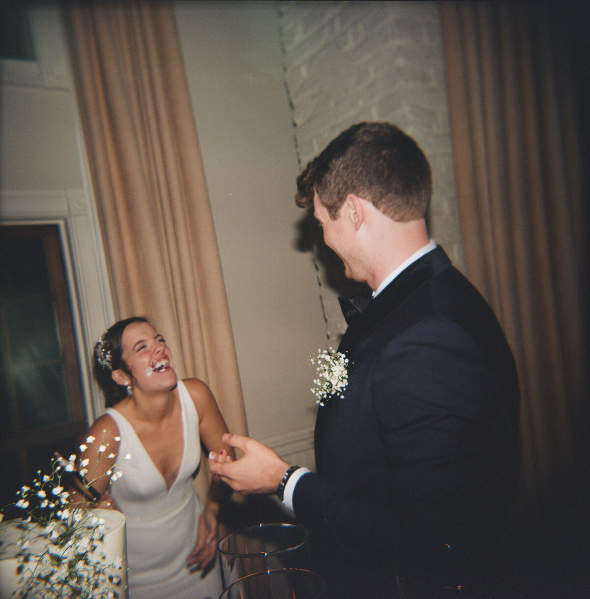 Early-Mountain-Vineyard-Wedding-by-Kiyah-C-Photography-Emma-Rye-996
