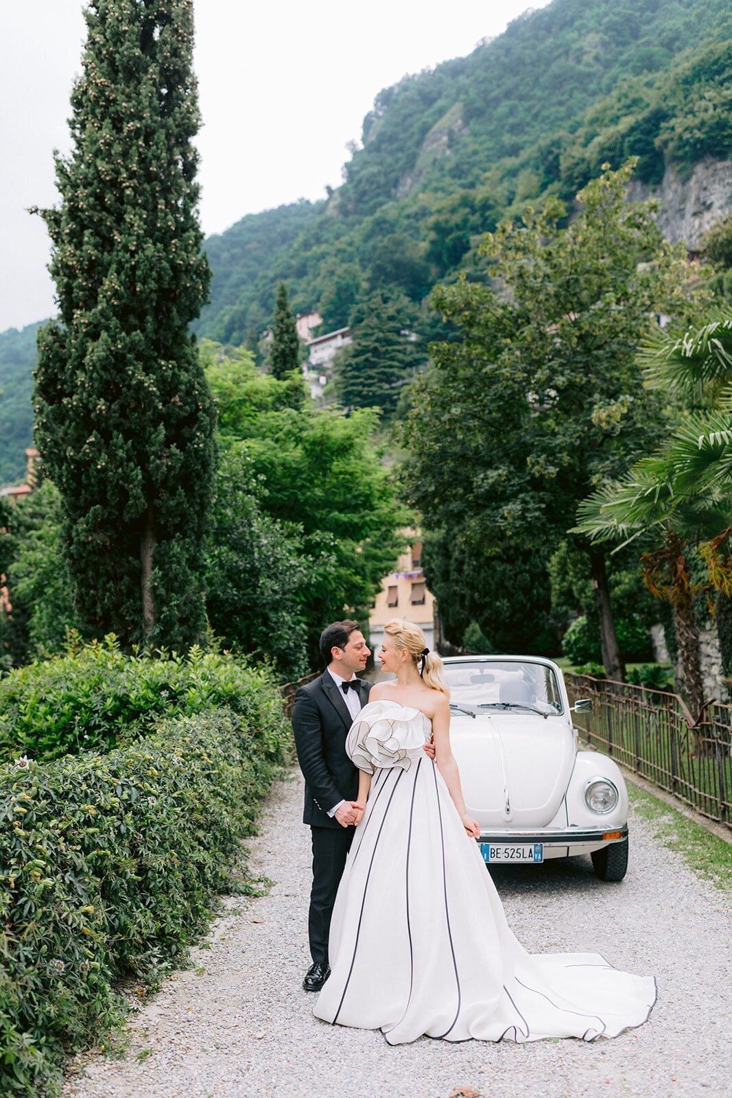 Lake-Como-Wedding-Italy-Larisa-Shorina-Photography-Luxury-Elegant-Destination-Weddings-138