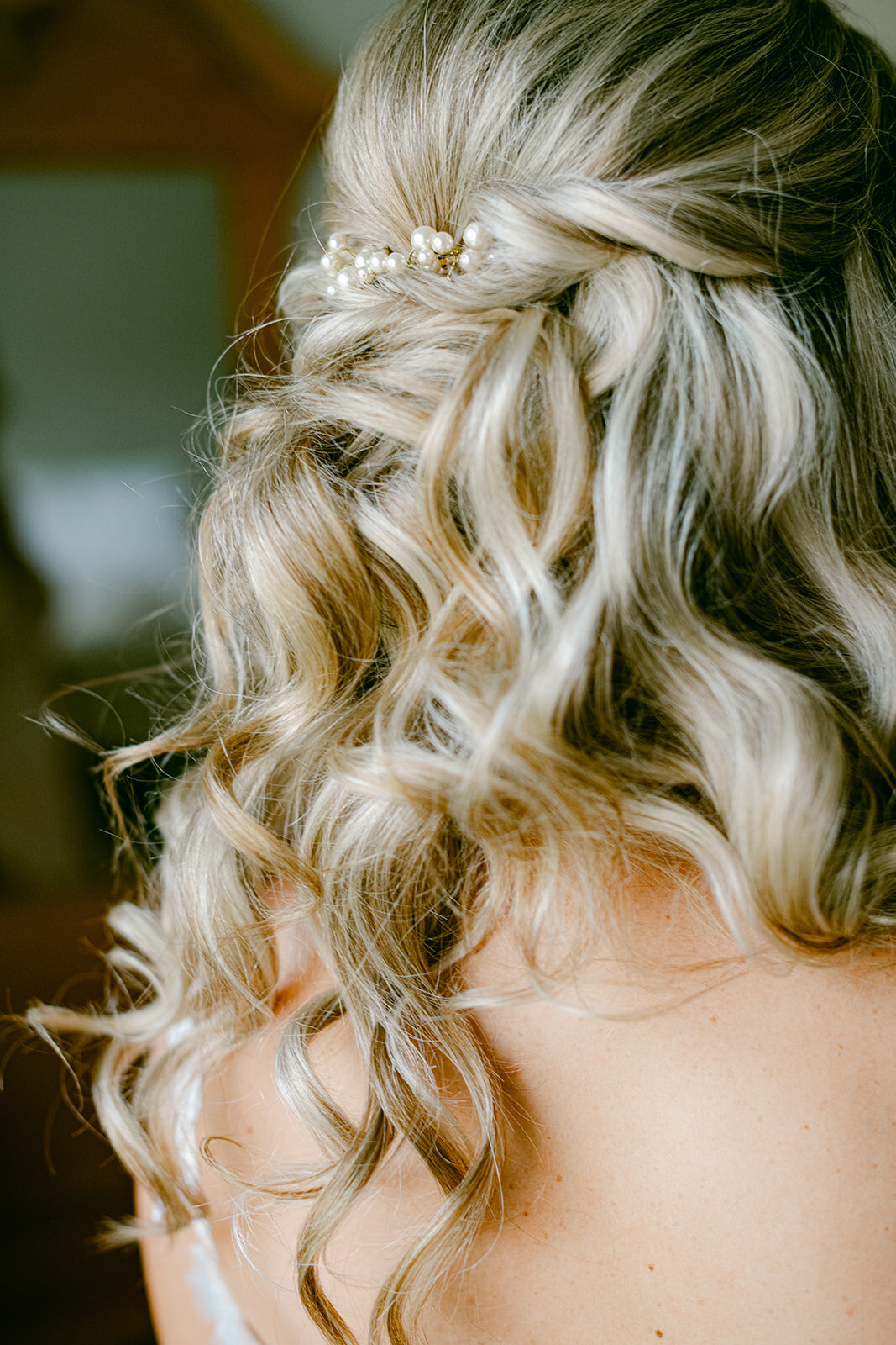 bella-luce-by-michelle-andrea-new-england-photographer-wedding-cuneo-family-bridal-prep-25