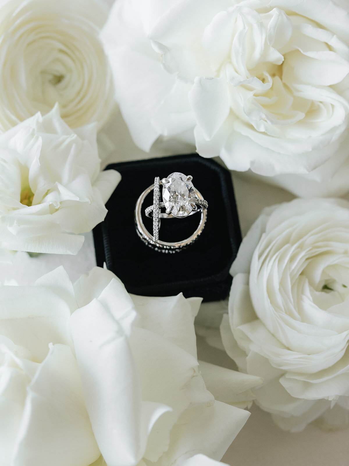 2025-10-11_DykesWeddingPreviews_MollyMurphyPhotography-2