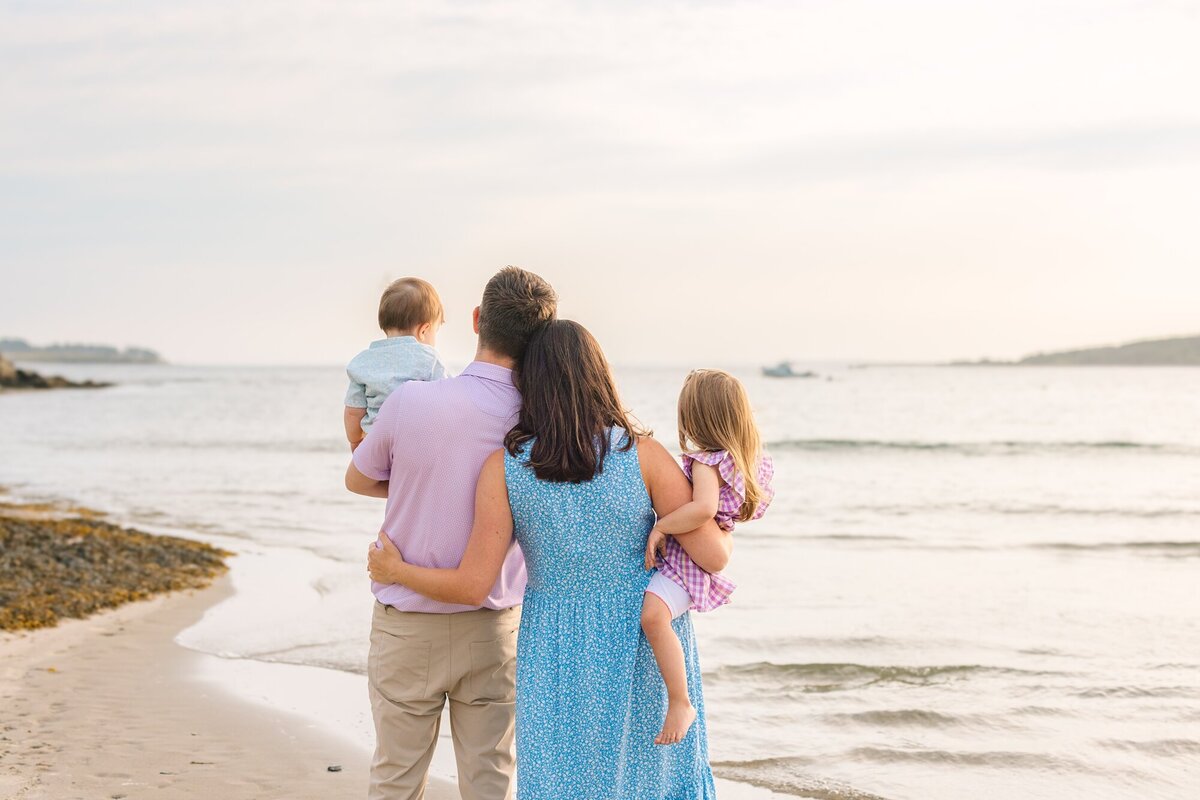 Kelly_Payeur_Photography_Kettle_Cove_Summer_Beach_Family_Maine_Photography_0016