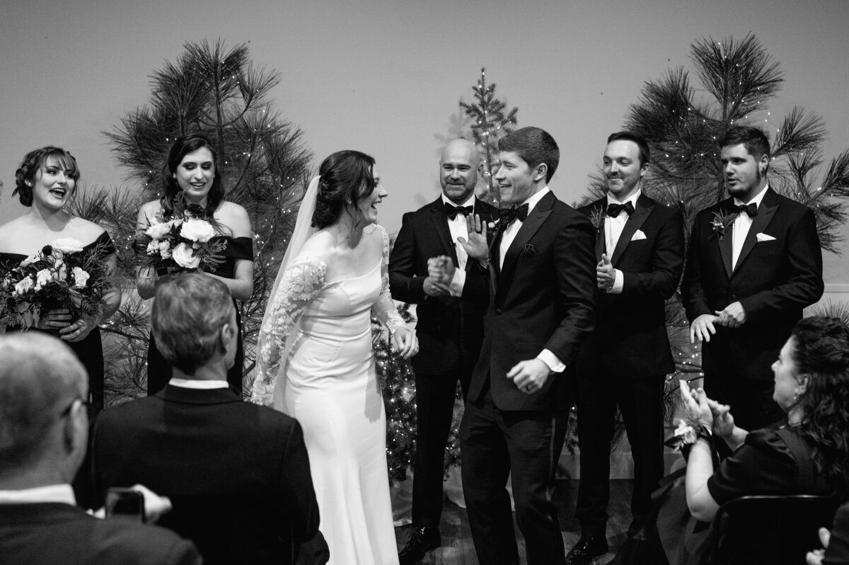 winter_lake_chelan_wedding_07