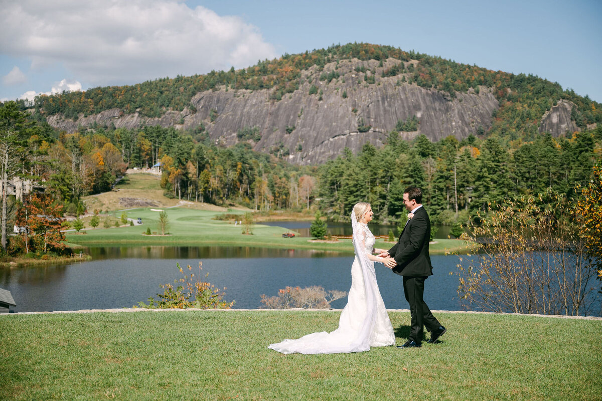 Asheville Event Co wedding planning and design_High Hampton Resort in North Carolina_086-HDP-EStutts-B&GPortraits-57