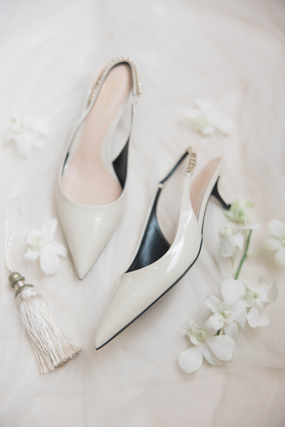 Molly Sue Photography New Jersey + East Coast Wedding Photographer Romantic Imagery Engagement Lifestyle Heirloom Wedding Albums604