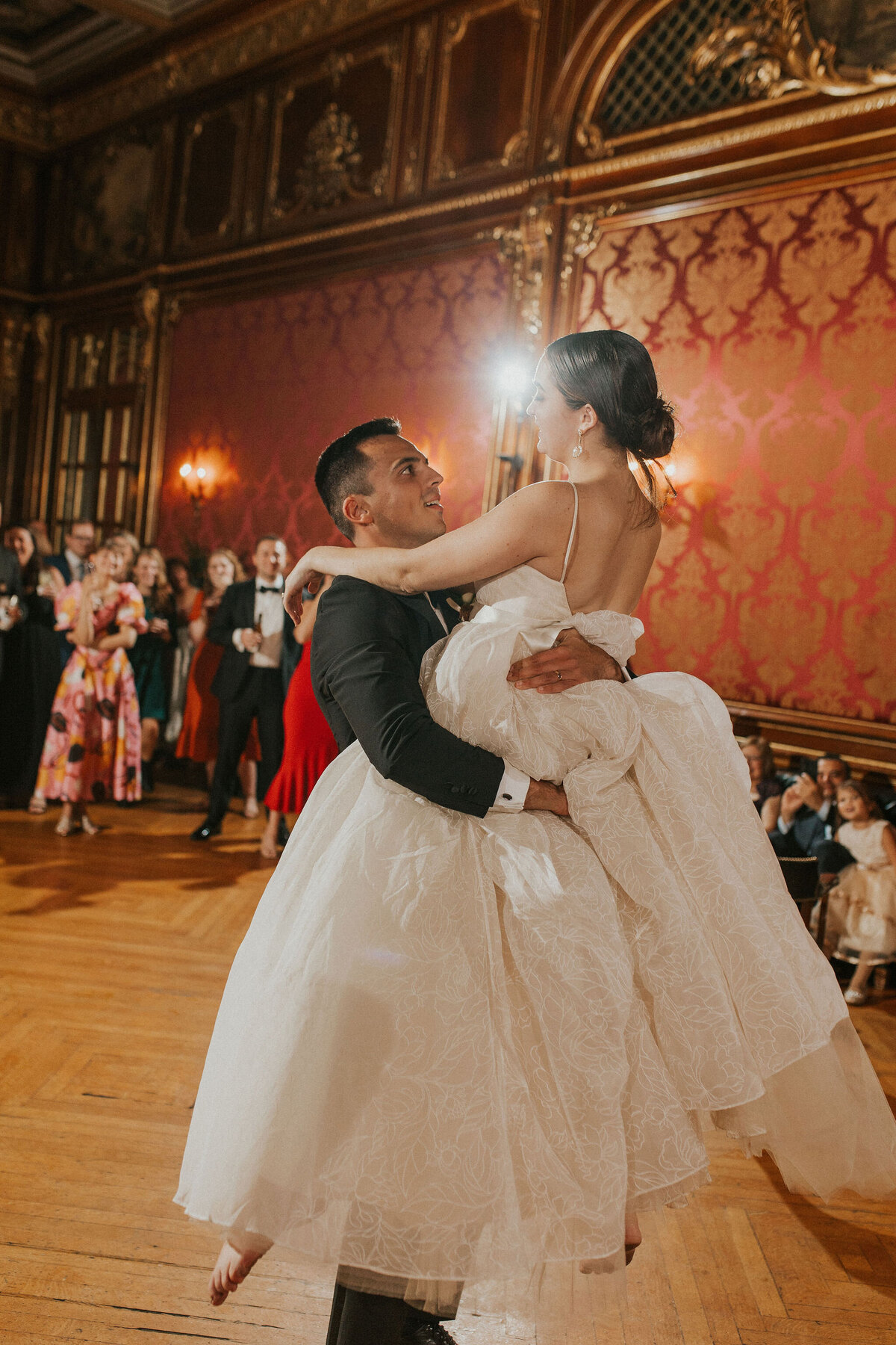 WELLING-FLORES.Wedding.EngineersClub-rcptn-209
