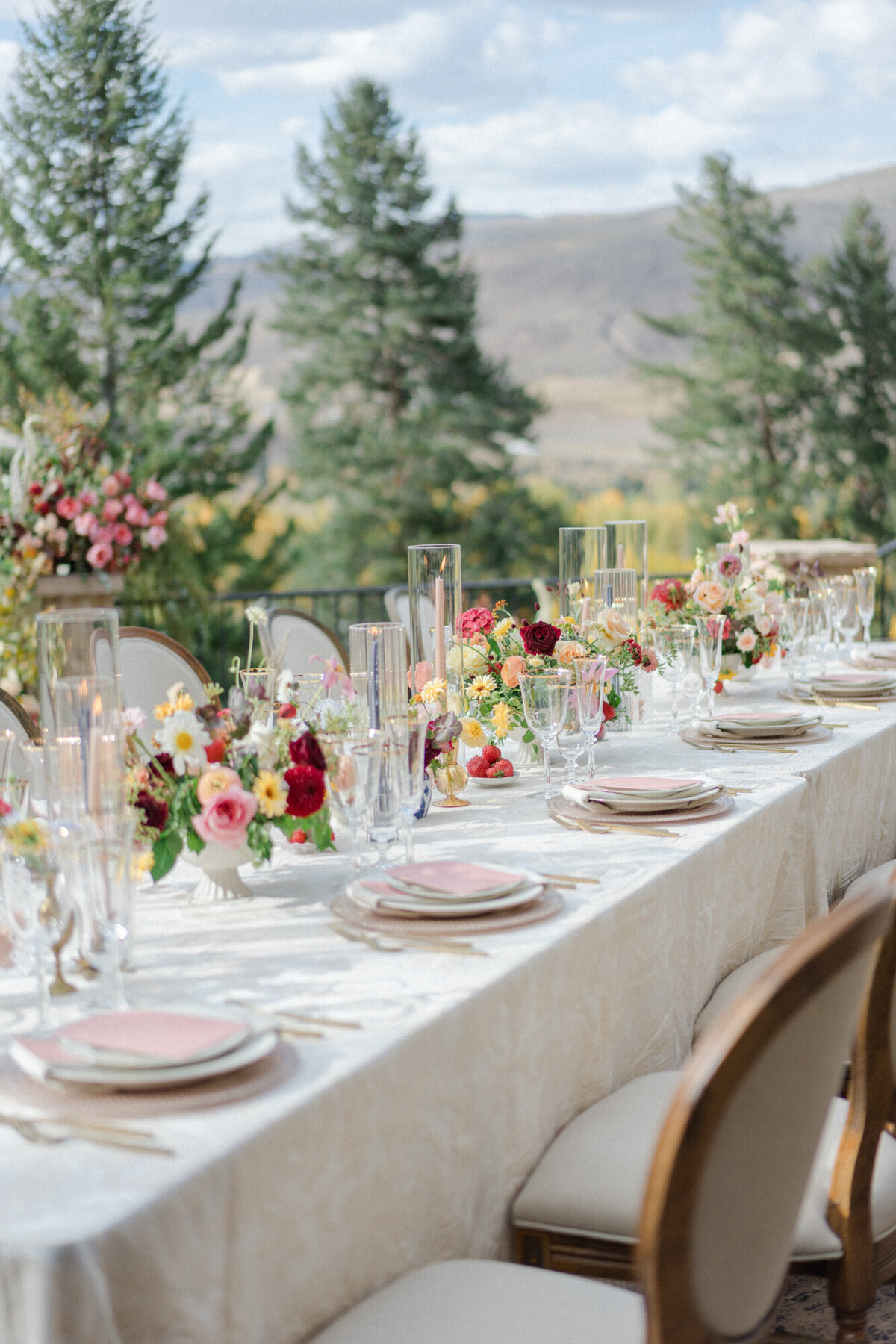 Beaver_Creek_Intimate_Wedding_MaryAnnCraddockPhotography_0099