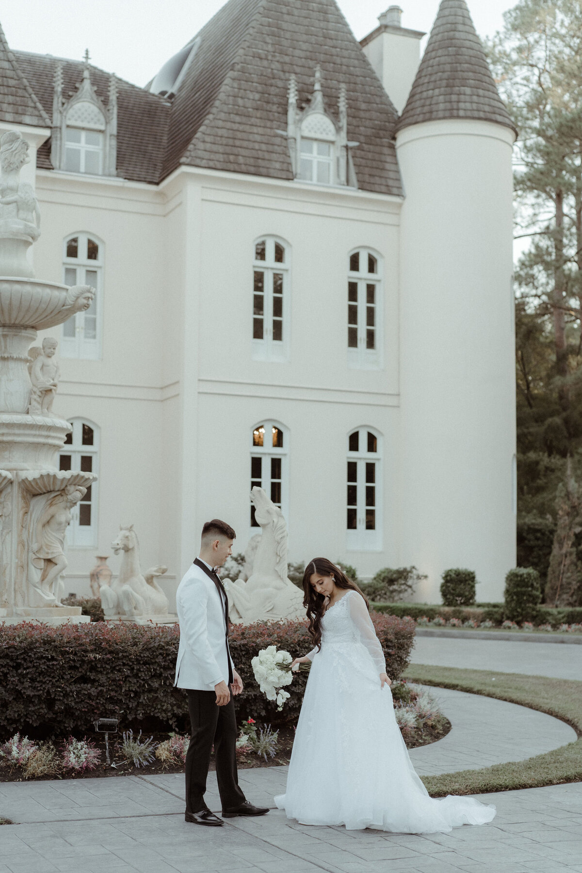 L&H_WED-324
