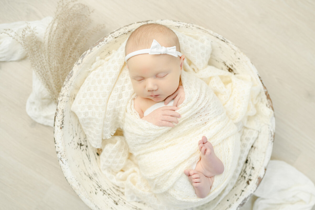 lehigh-valley-newborn-photographer-baby-girl-malin-38