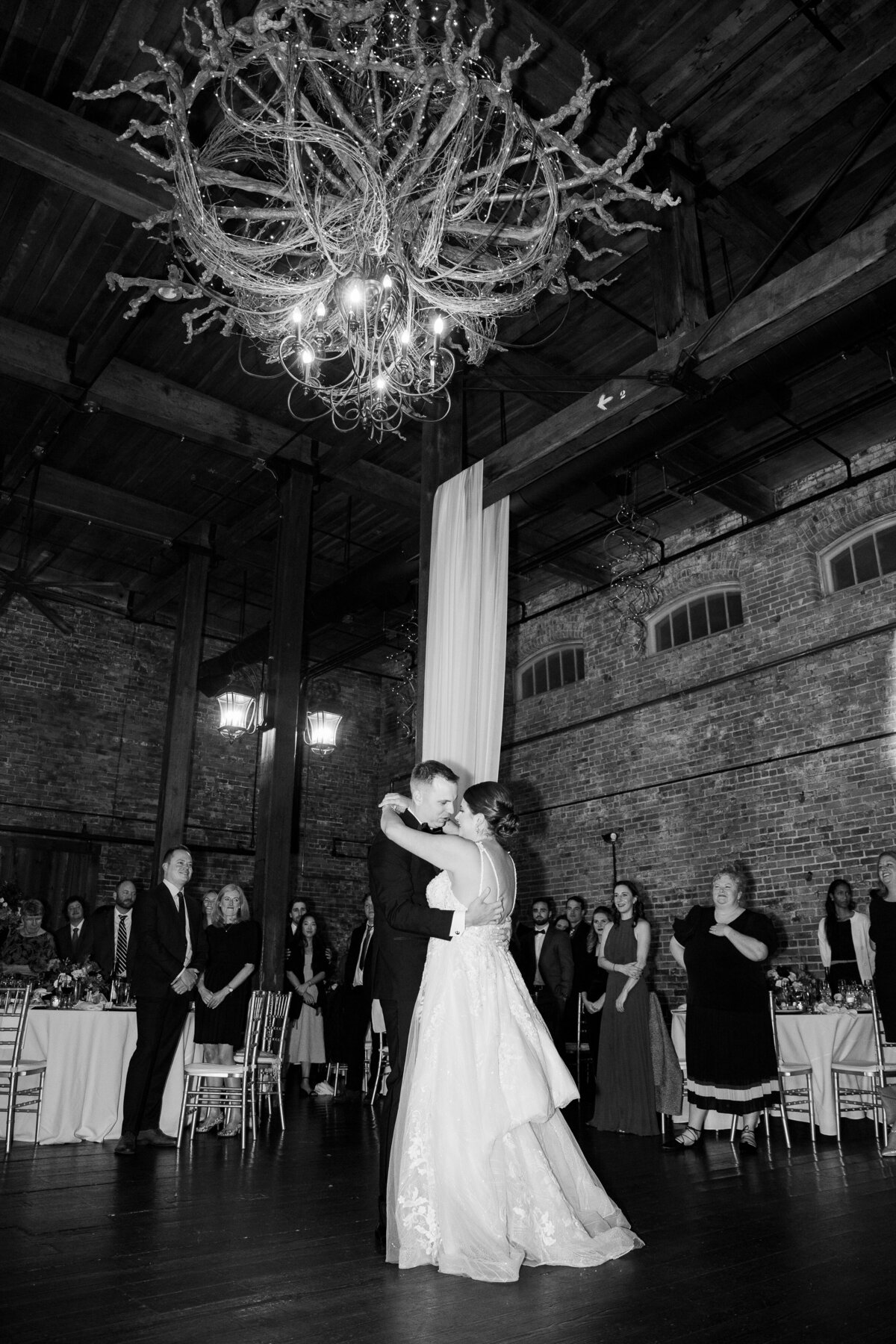 1620-Winery--wedding-wedding-Kelly-Pomeroy-Photography-2021--6