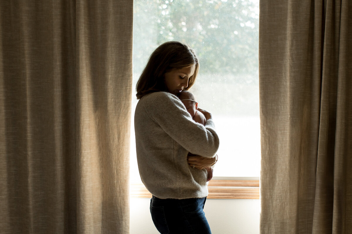 Fargo ND Maternity Newborn Lifestyle Photographers