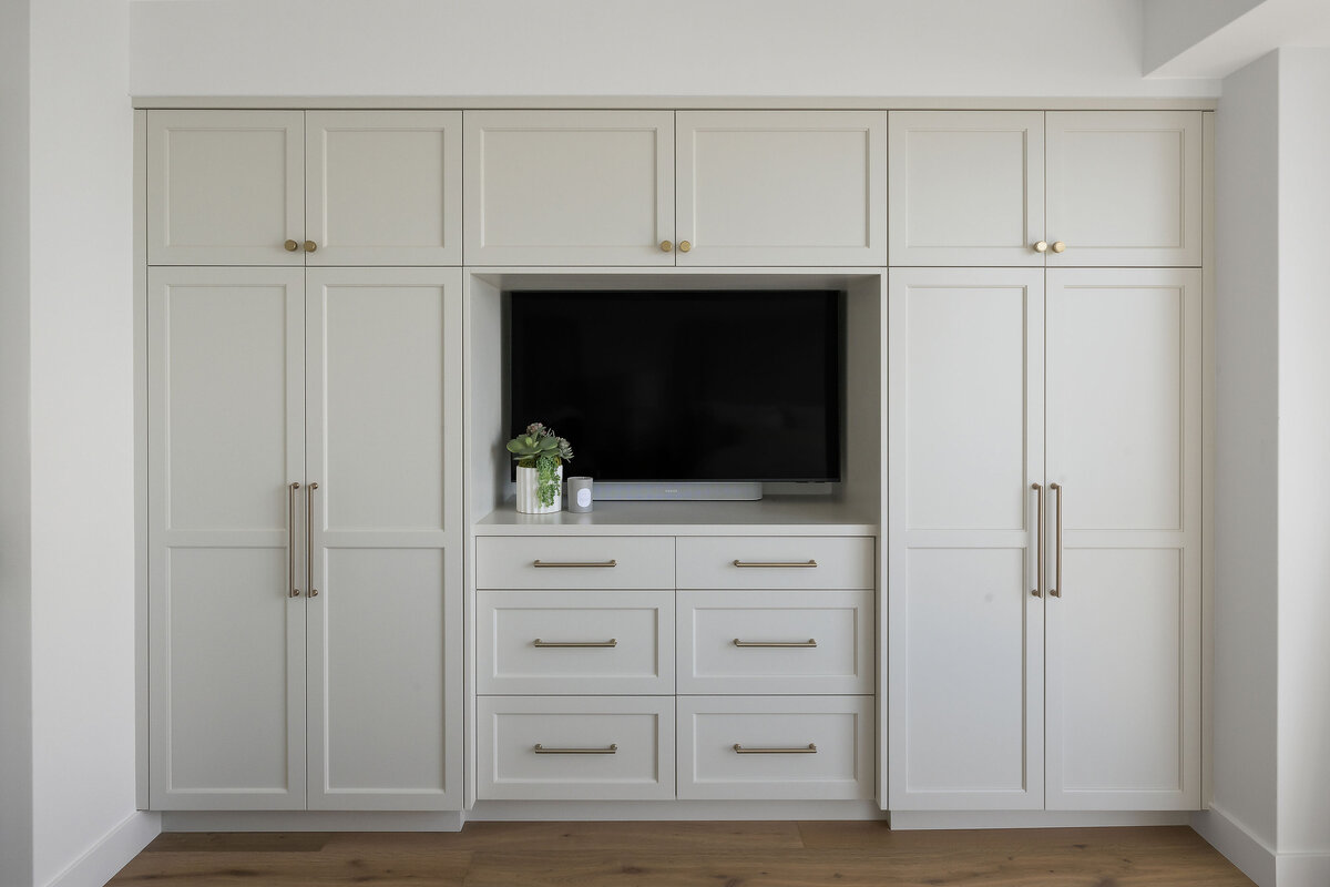 09-22-25_B56_1710AvenidaDelMundo8318