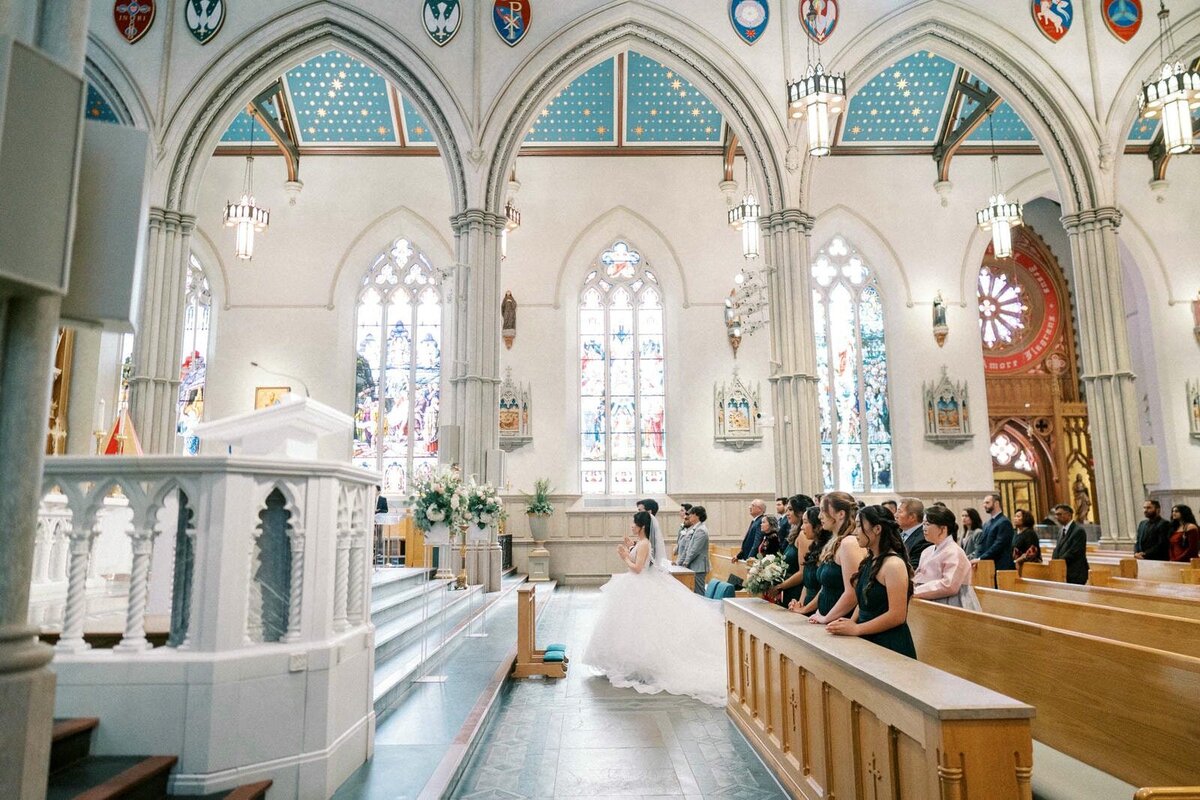 W10-Wedding-St-Michaels-Cathedral-Basilica-Jennifer-and-Anthony-2024-10-19-2500px-1113