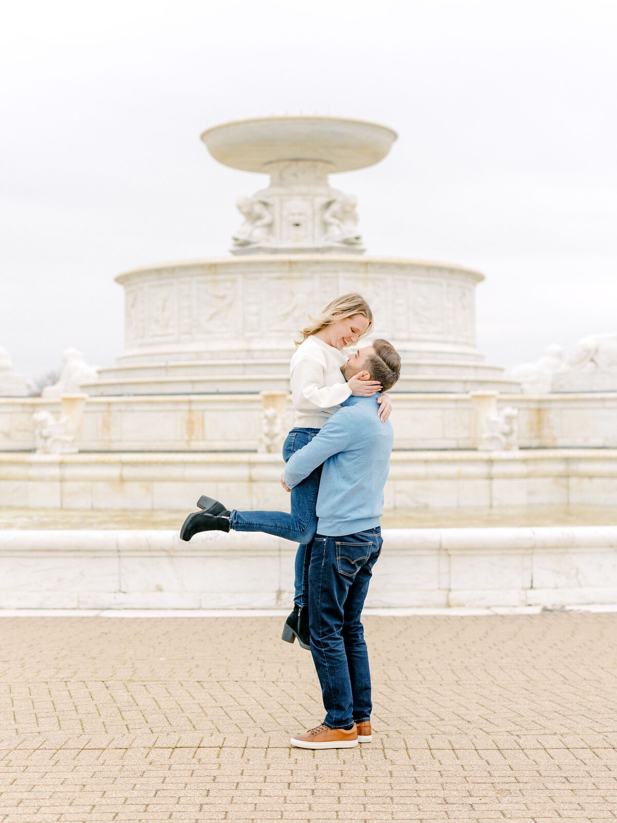 Lauren-Baker-Photography-Detroit-Engagement-17